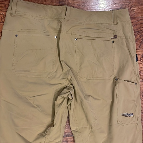 Sitka Gear Performance Men's Territory Pants Waterproof Khaki Buckskin Size 38R - Picture 15 of 16